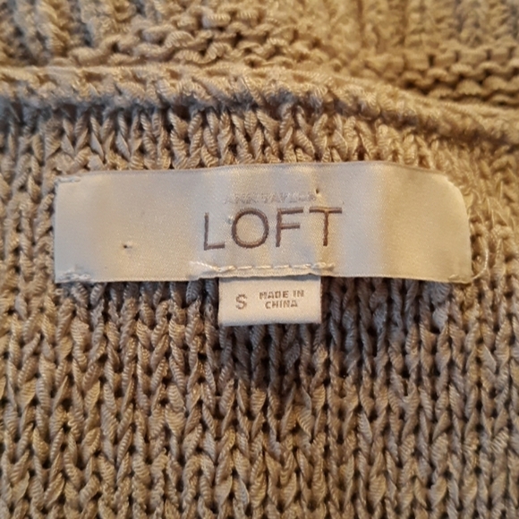 Loft sweater small and collection eighteen scarf - Picture 3 of 4